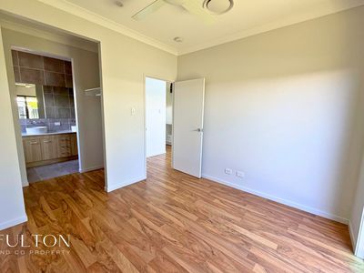 35 Wood Crescent, Baringa