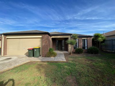 18 Whitehouse Avenue , Truganina