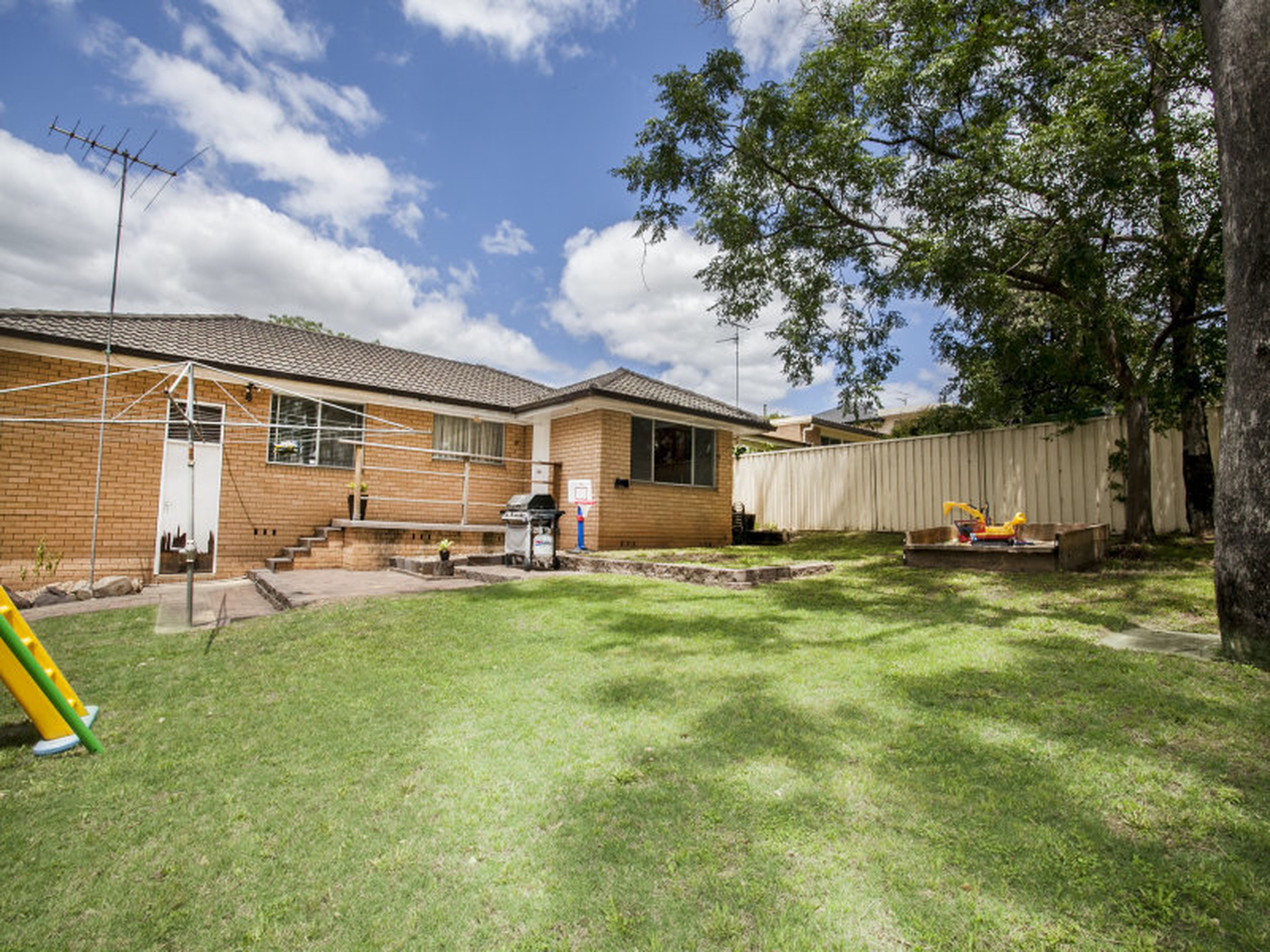 9 Hilltop Road, PENRITH
