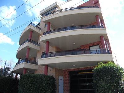 4 / 69 Bathurst Street, Liverpool