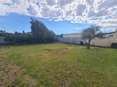 15 MacIntosh Street, Shepparton