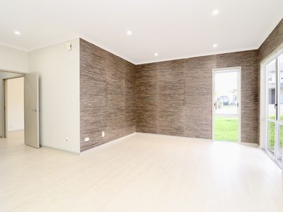 9 Chard Place, Flat Bush