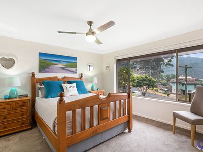 24 Fishermans Crescent, North Narooma