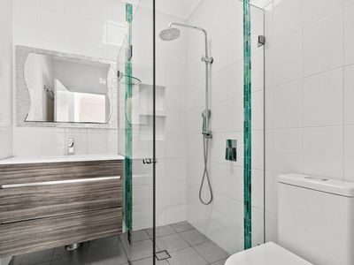 190 Pur Pur Avenue, Lake Illawarra