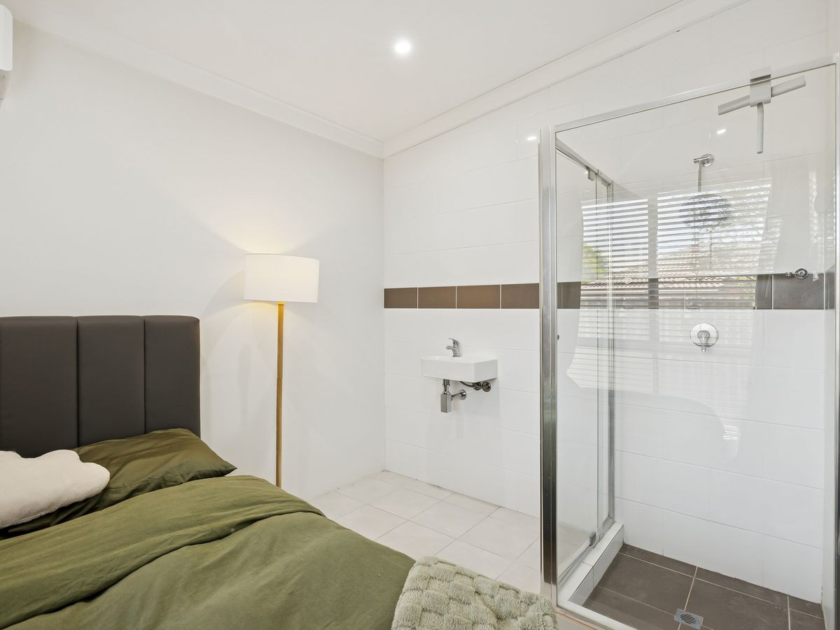 12 Drummond Street, Redcliffe