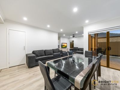 37 Dalhalla Circuit, Clyde North