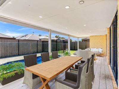 15 Efficient Way, Byford