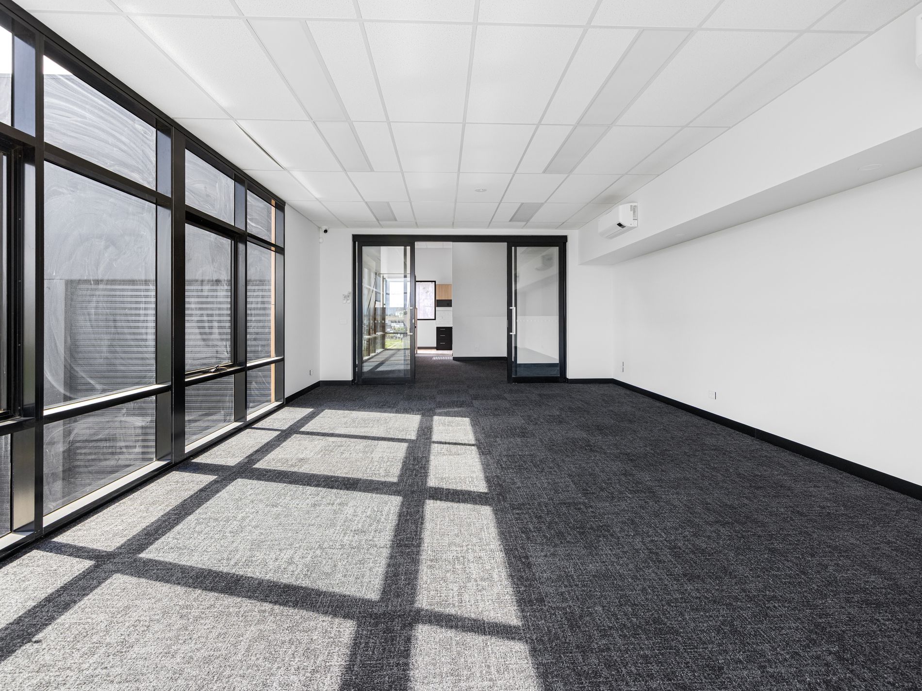 1 / 22 Launceston Street, Williamstown North