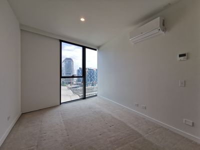 1102 / 138 Spencer Street, Melbourne