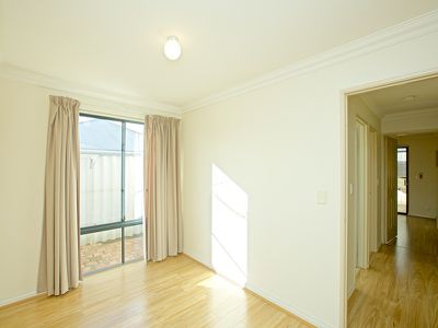 8C Marian Street, Innaloo