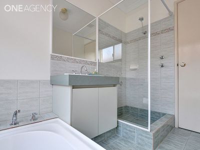 12 Domeney Place, Landsdale