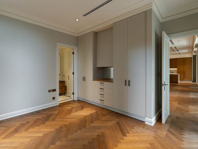 1 / 147 Darling Point Road, Darling Point