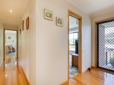 16 Thorpe Street, Cygnet