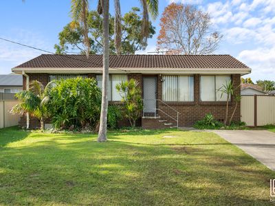 27 McKellar Boulevard, Blue Haven