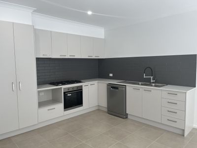 2A Heather Street, Hamlyn Heights