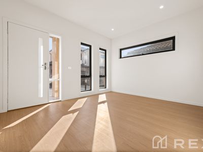 2 Shan Place, Hampton Park