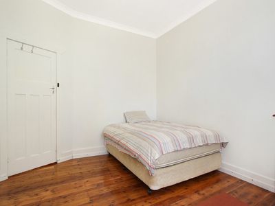 2 / 10 Sixth Avenue, Port Kembla