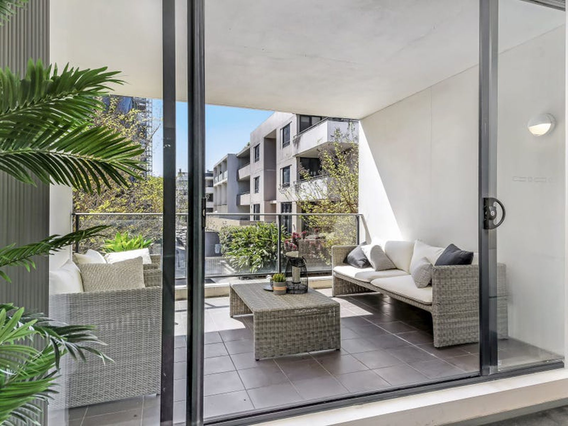 A421 / 11 Hunter Street, Waterloo