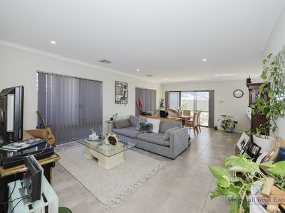 6 Gamboge Street, Eglinton