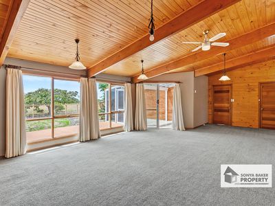 107 Old Bass Highway, Wynyard