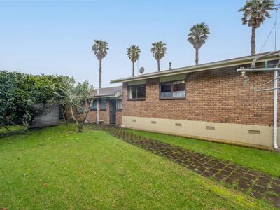 22 Rogers Avenue, Eastern Beach