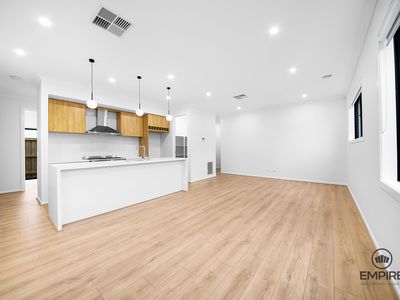164 Villa Doria Drive, Clyde North