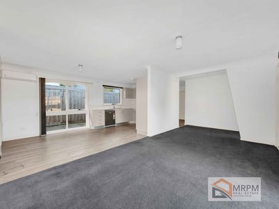 4 / 3 Hatfield Court, West Footscray