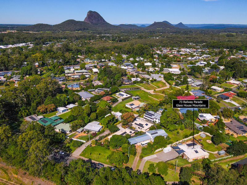 73 Railway Parade, Glass House Mountains