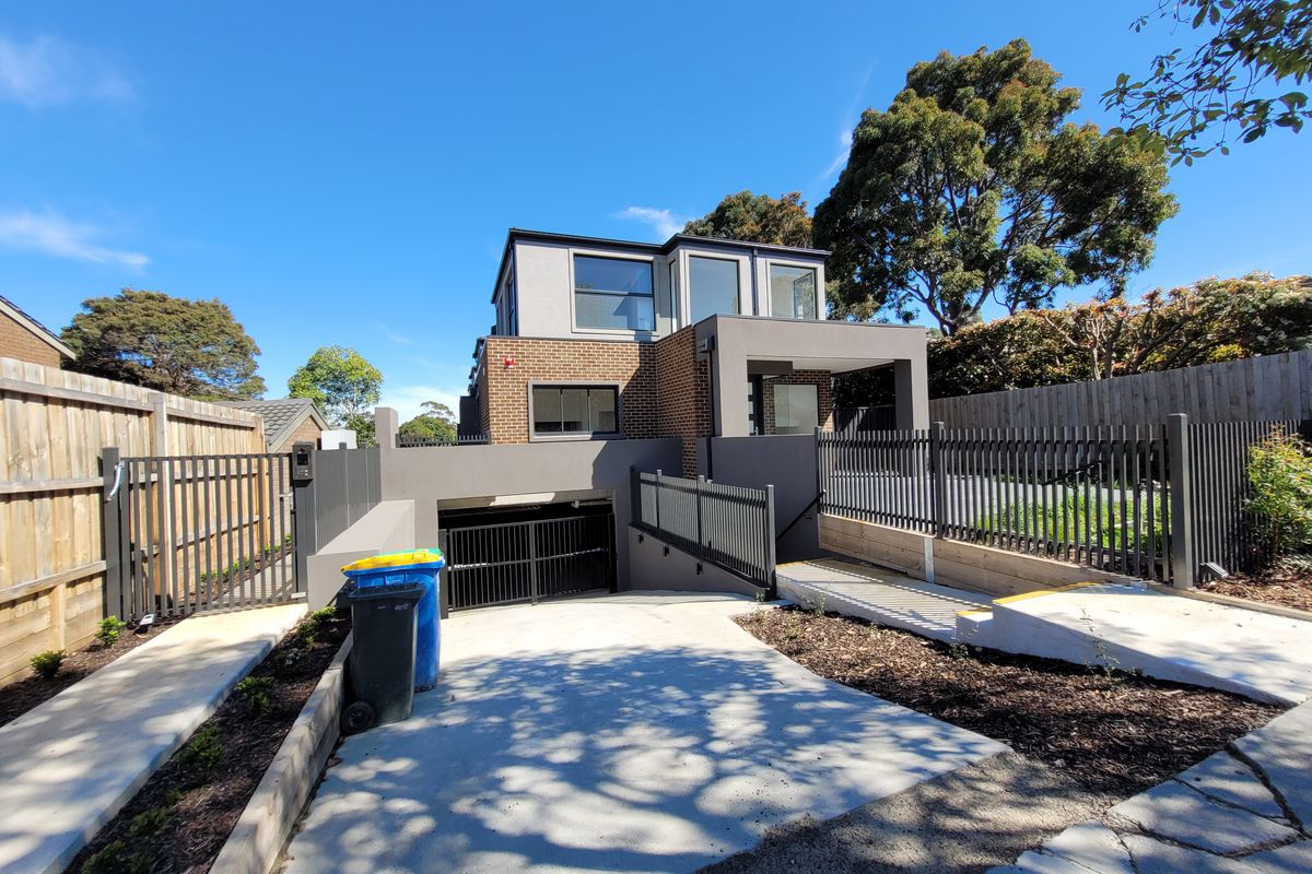 5 / 15 Kireep Road, Balwyn