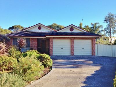 7 Lakewood Grove, Burrill Lake
