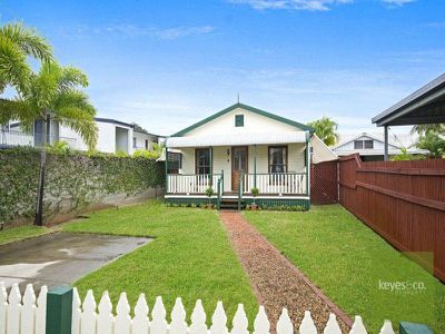 8 Humphrey Street, West End