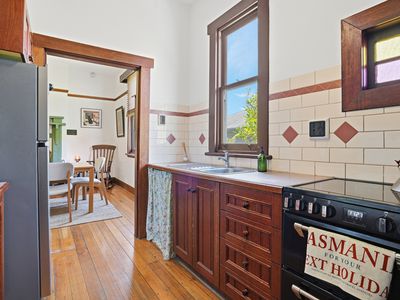 9 Rocklynn Place, West Launceston