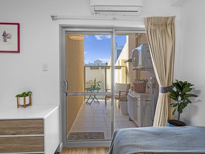 4 / 296 Newcastle Street, Perth