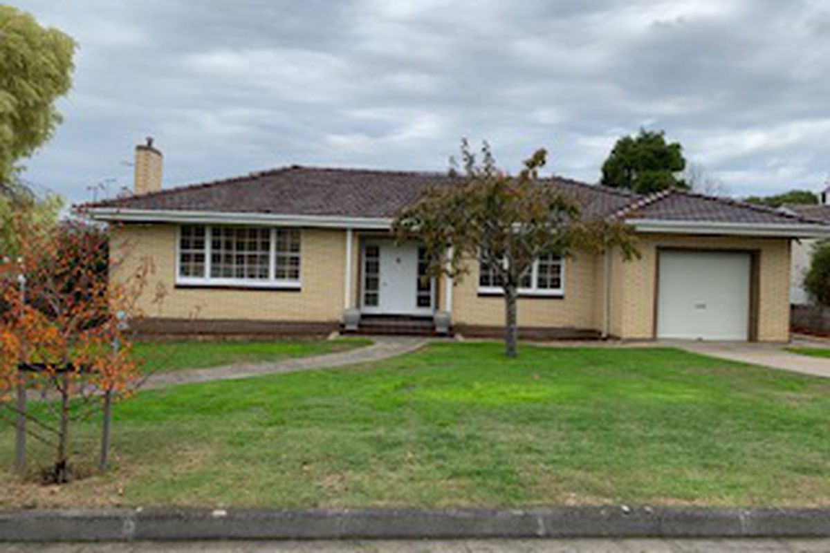 1 Mahoney Avenue, Mount Gambier Gambier Real Estate
