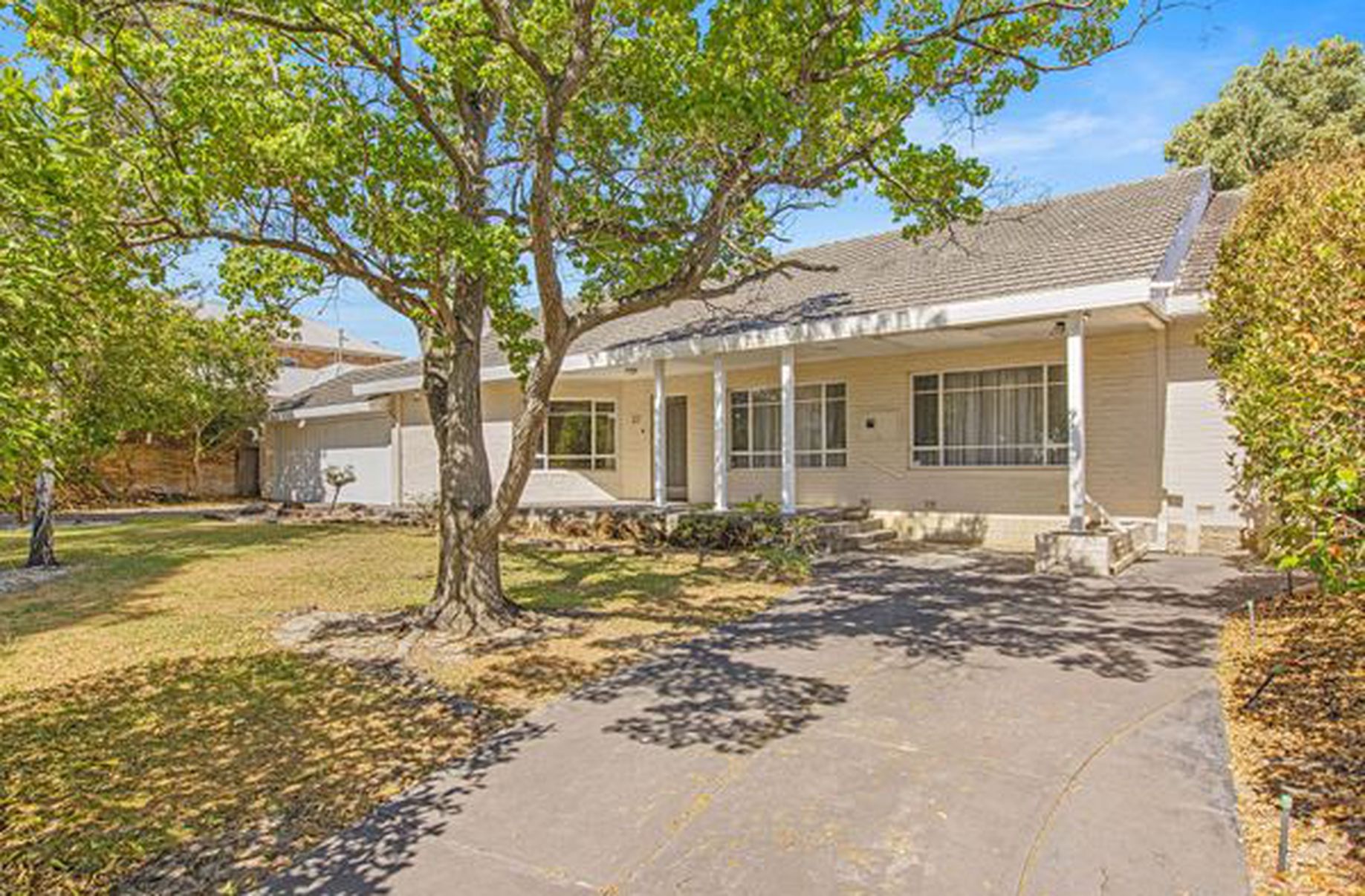 33 FRASER ROAD, Applecross GEST Real Estate