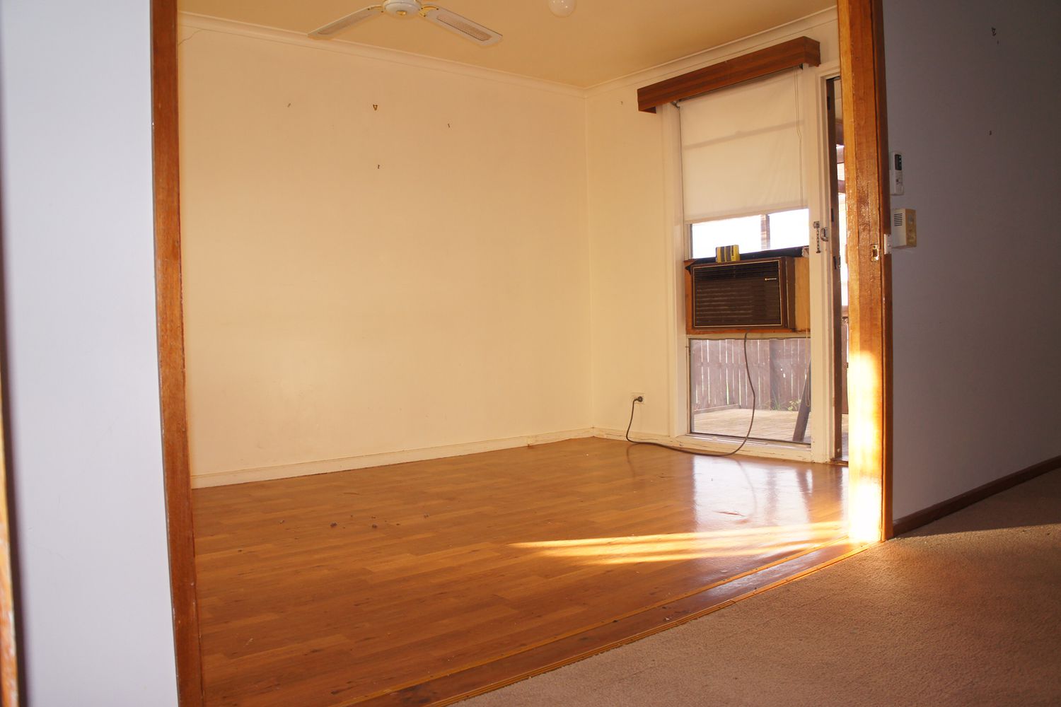 2 Felstead Avenue, Horsham