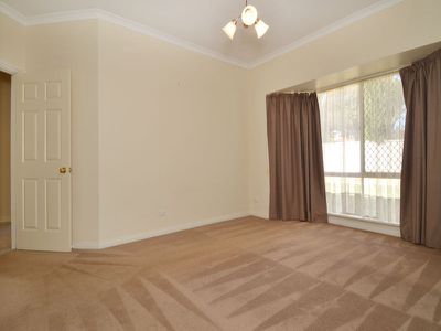 6 Kunanalling Avenue, Kalgoorlie