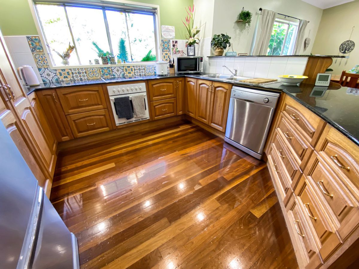 31 Mountain View Drive, Atherton