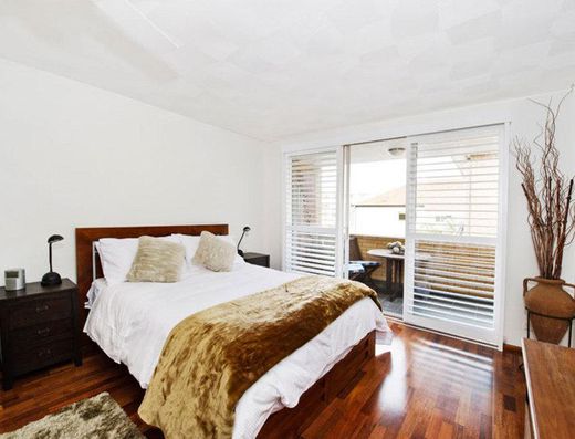 Beachside Studio Apartment in the Heart of Bondi