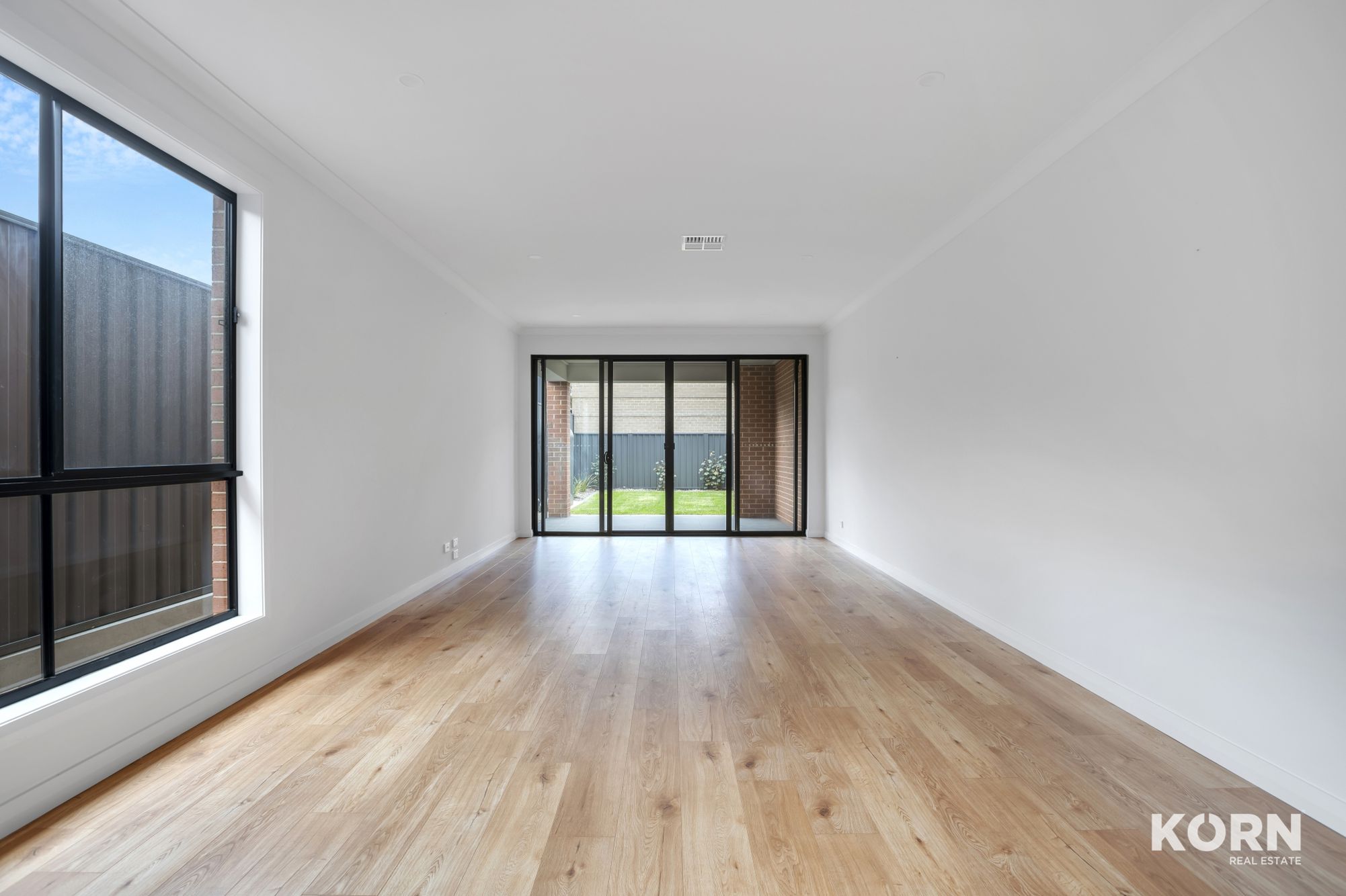 2D Smith Street, Newton