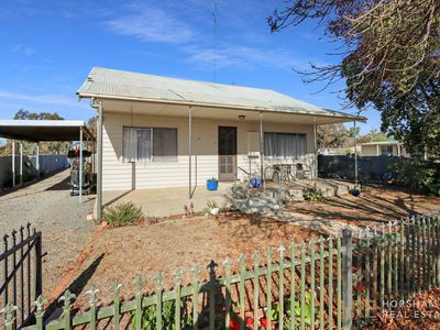 16 Alfred Street, Donald