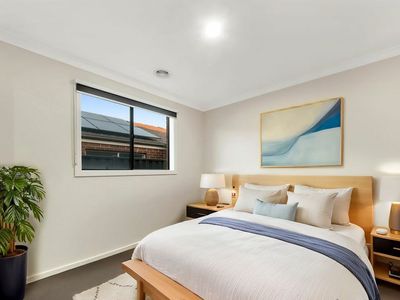 12 Muster Street, Manor Lakes