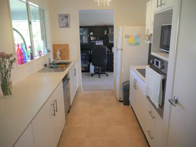 8 West Street, Kingaroy