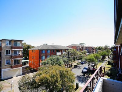 6 / 3 Grace Campbell Crescent, Hillsdale