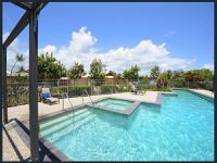 57  10 Grand Pde, Kawana Island