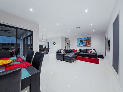 9 Lydia Place, Wakerley