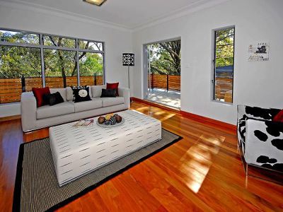 31 Deepwater Road, Castle Cove