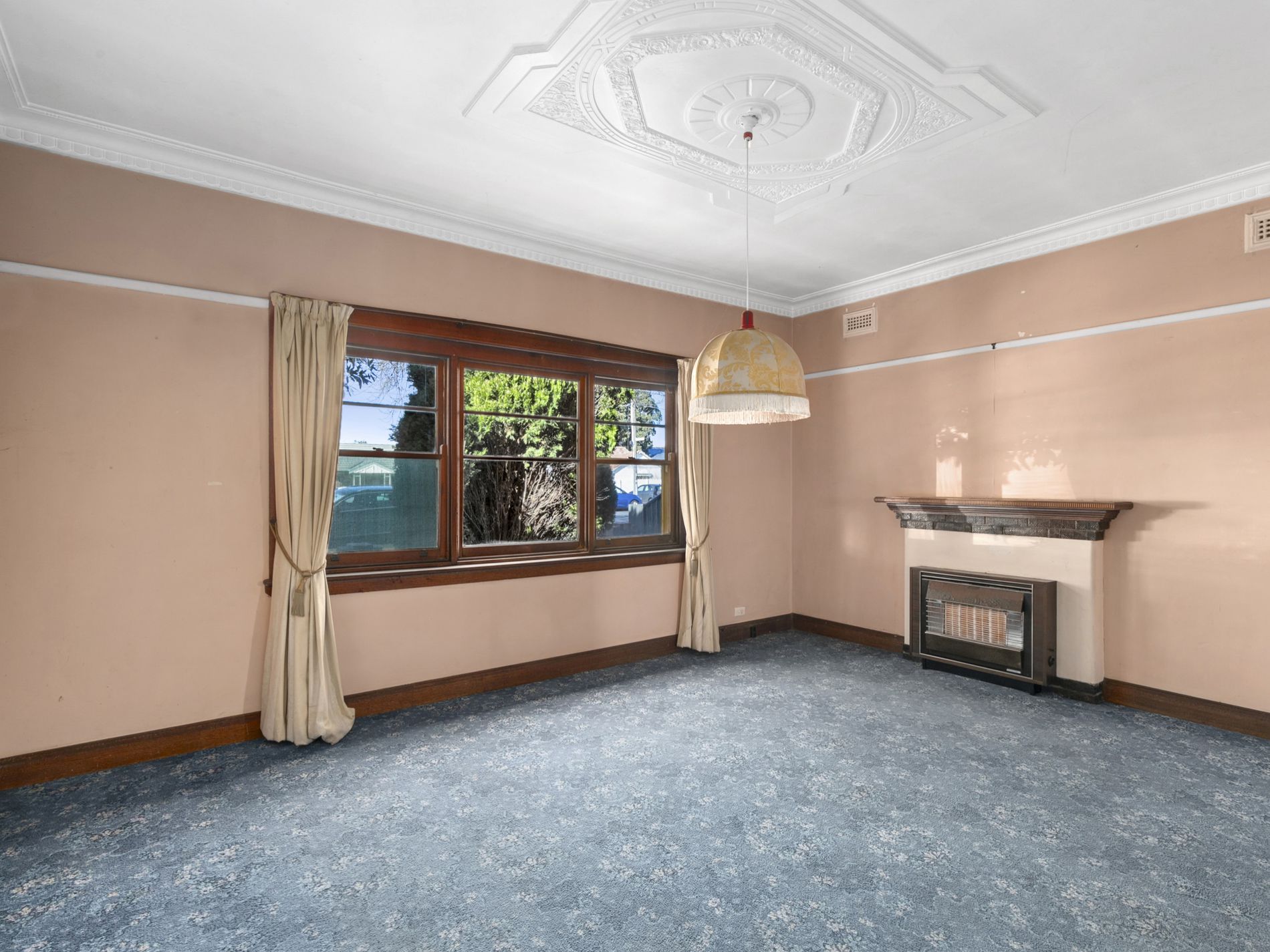 40 Lomond Terrace, East Geelong