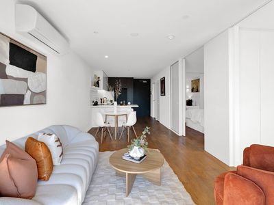612 / 83 Flemington Road, North Melbourne