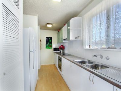 4 / 46-48 Peterborough Avenue, Lake Illawarra